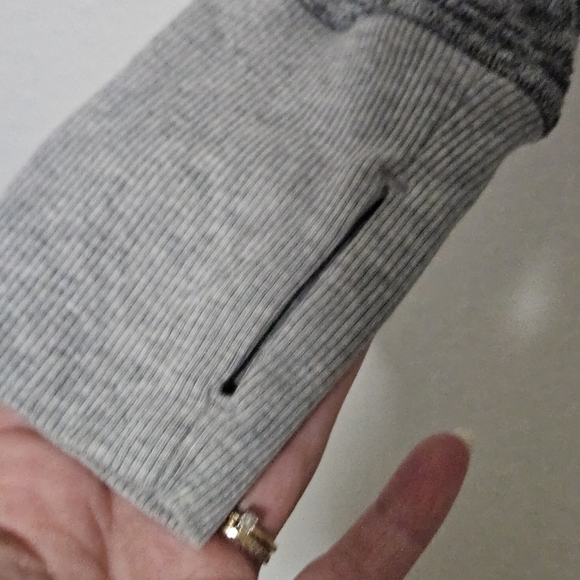 Athleta cowl neck sweater with thumb holes see description for sizing - Picture 4 of 13